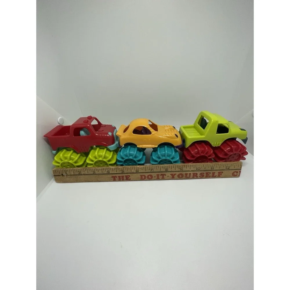 Battat – Plastic Toy Cars  3 Cars – Colorful Toddler Trucks – ... Off Roading‎